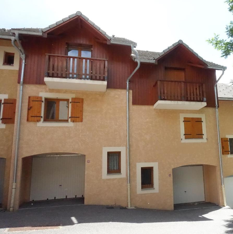 T3 Au Plan D'Eau D'Embrun Avec Garage Et Terrasse公寓 外观 照片